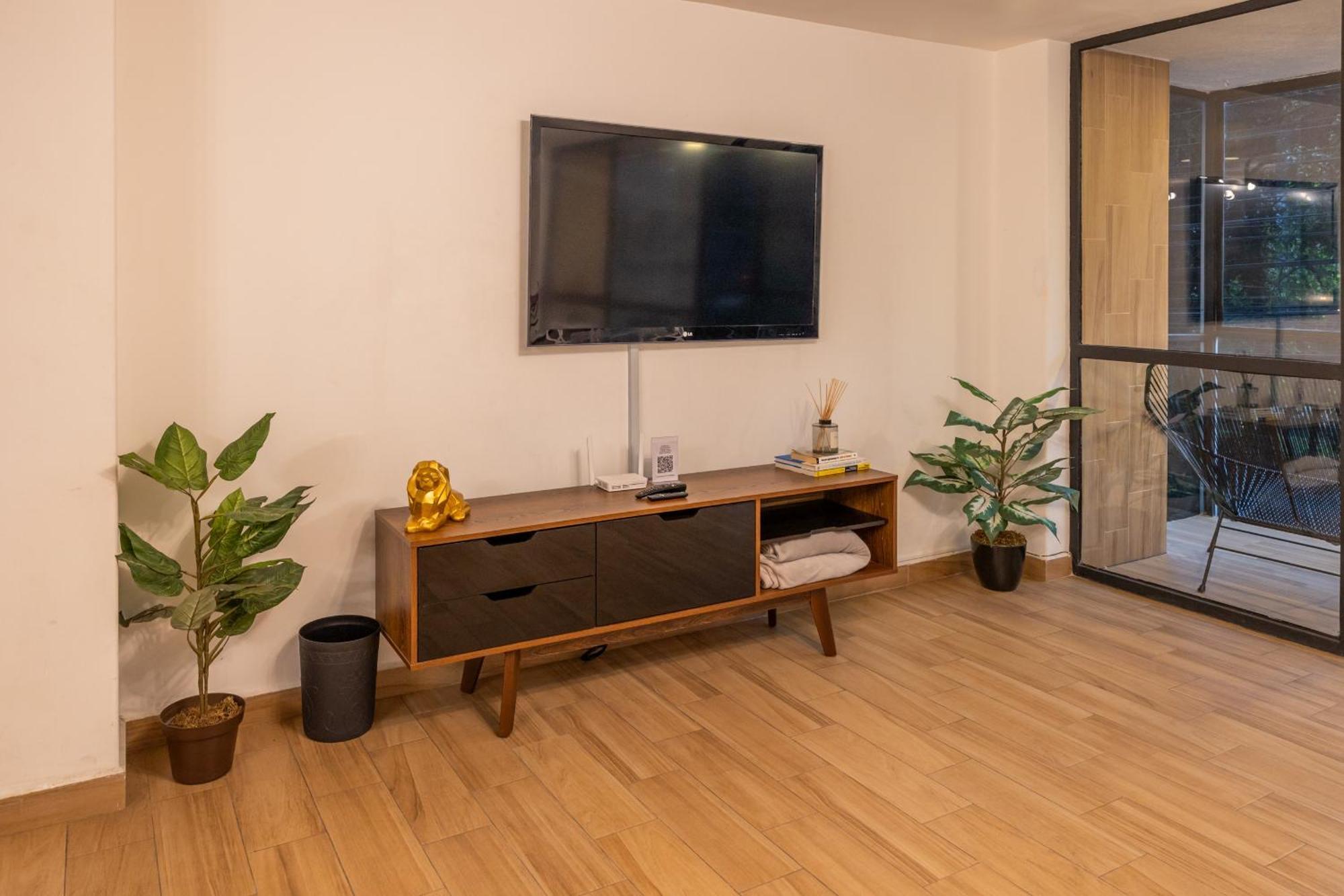 Posh Polanco Stay Tvs And Desks In Each Room Cidade do México Exterior foto